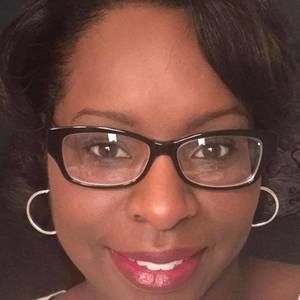 Meet your Posher, Carla